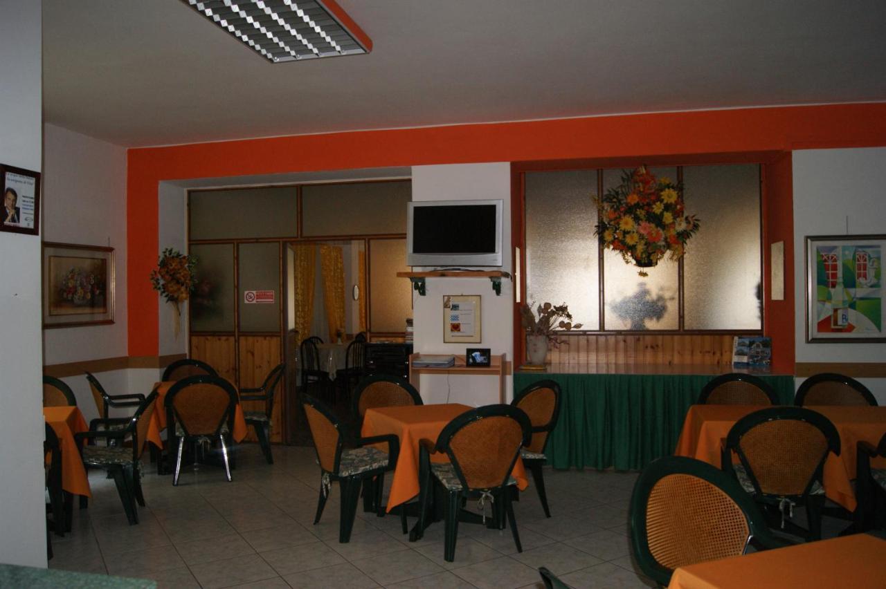 Albergo Ristorante Pace Bognanco エクステリア 写真